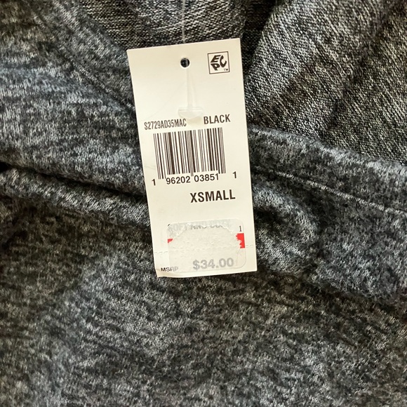 Crave Fame super cute sweater top thin - Picture 4 of 4